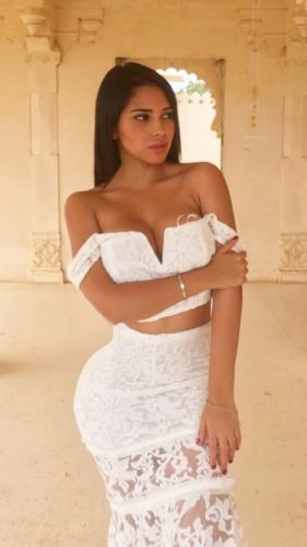 escort taksim fetis izabella